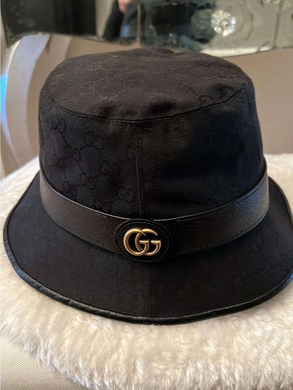 NEW Mens/Womens Gucci Black GG Monogram Bucket Hat with Gold Double G Emblem